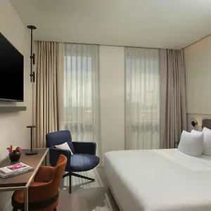 https://nh-collection-city-life.italymilanhotels.net